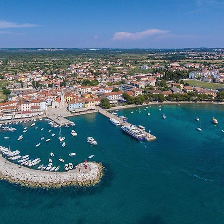 Nice Apartment In Fazana With Wifi Fondole Екстер'єр фото